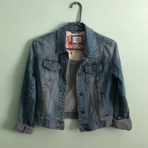 Forever21 Medium Blue Denim Jacket (Small)